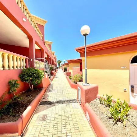 Apartamento, Pool, Proxima A Restaurantes, Playa, Wifi En Tenerife Sur Apartmán *